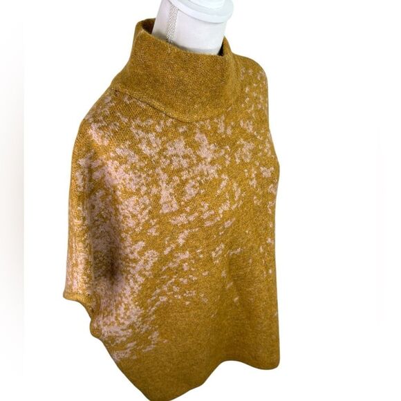 Mystree Cozy Mustard Sweater Poncho One Size - Picture 8 of 11